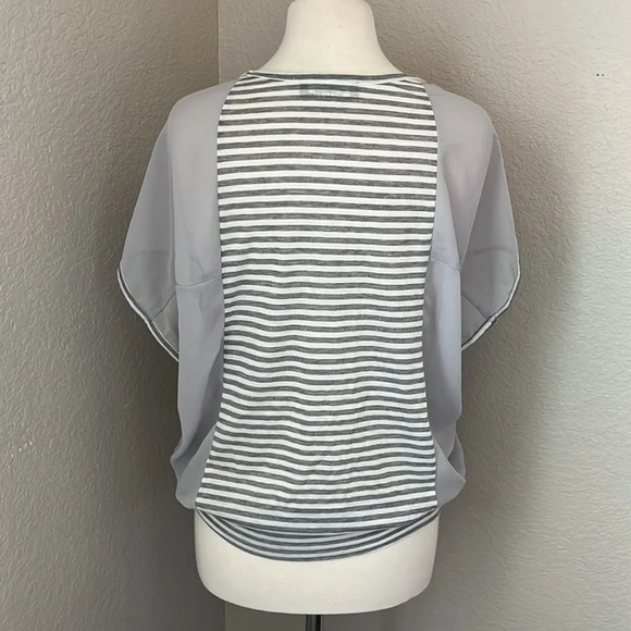 MONAMIE grey and white striped open sleeve semi sheer top - Picture 7 of 9